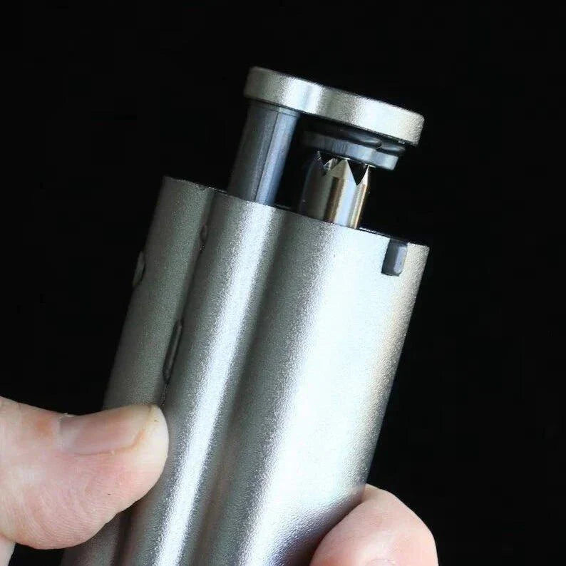 The PIRATE PIPE - WillemDavid